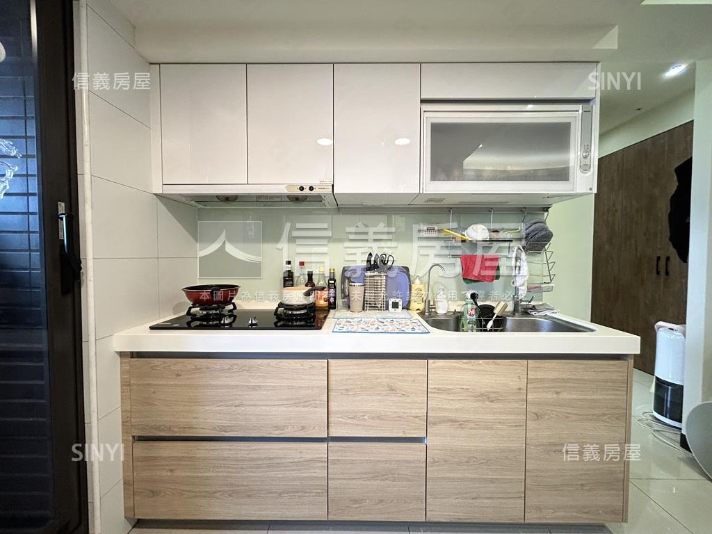 新潤青峰稀有景觀戶房屋室內格局與周邊環境
