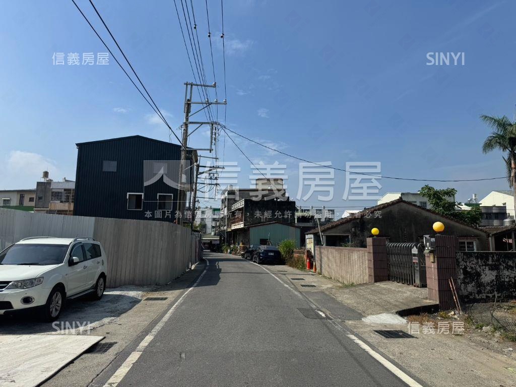 高第璞璞２三房平車房屋室內格局與周邊環境