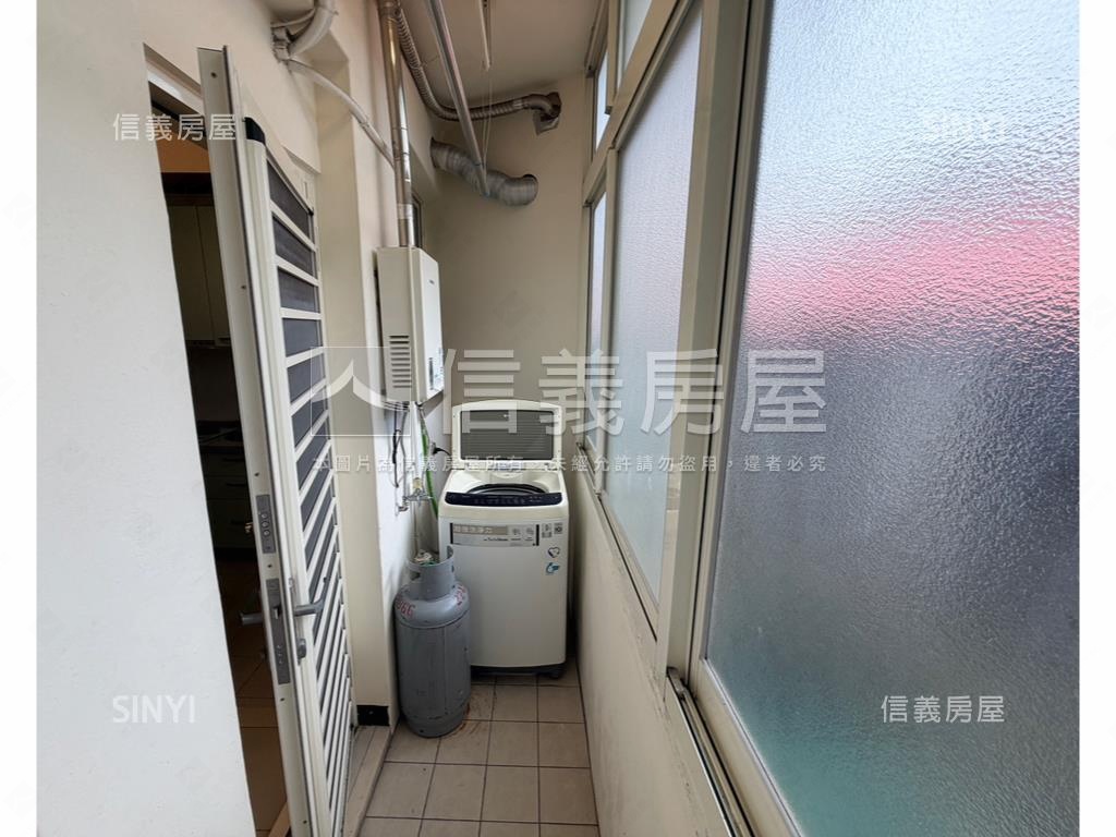 面校園美景房房屋室內格局與周邊環境