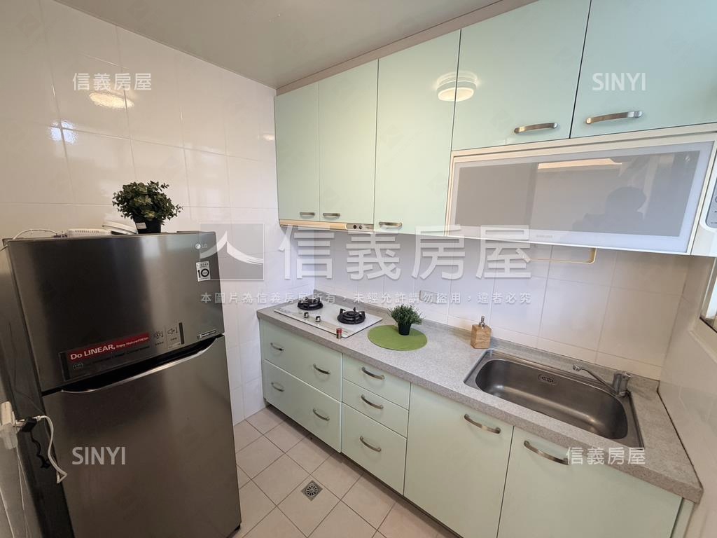 面校園美景房房屋室內格局與周邊環境