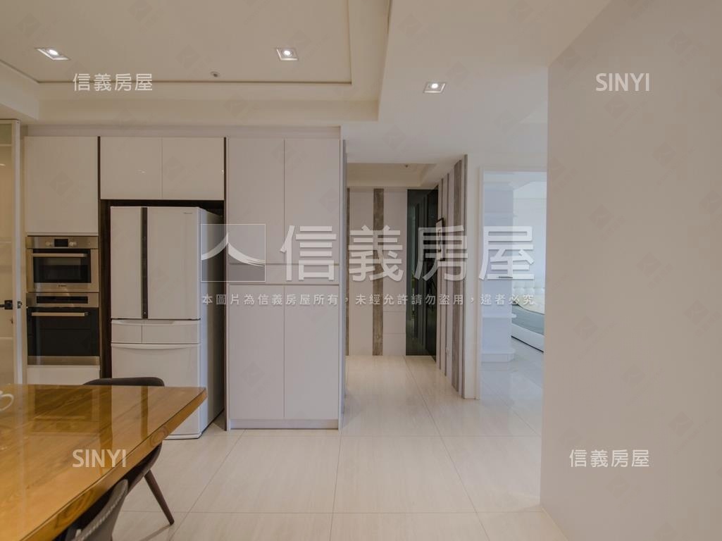 青埔宜誠國璞３房景觀宅房屋室內格局與周邊環境