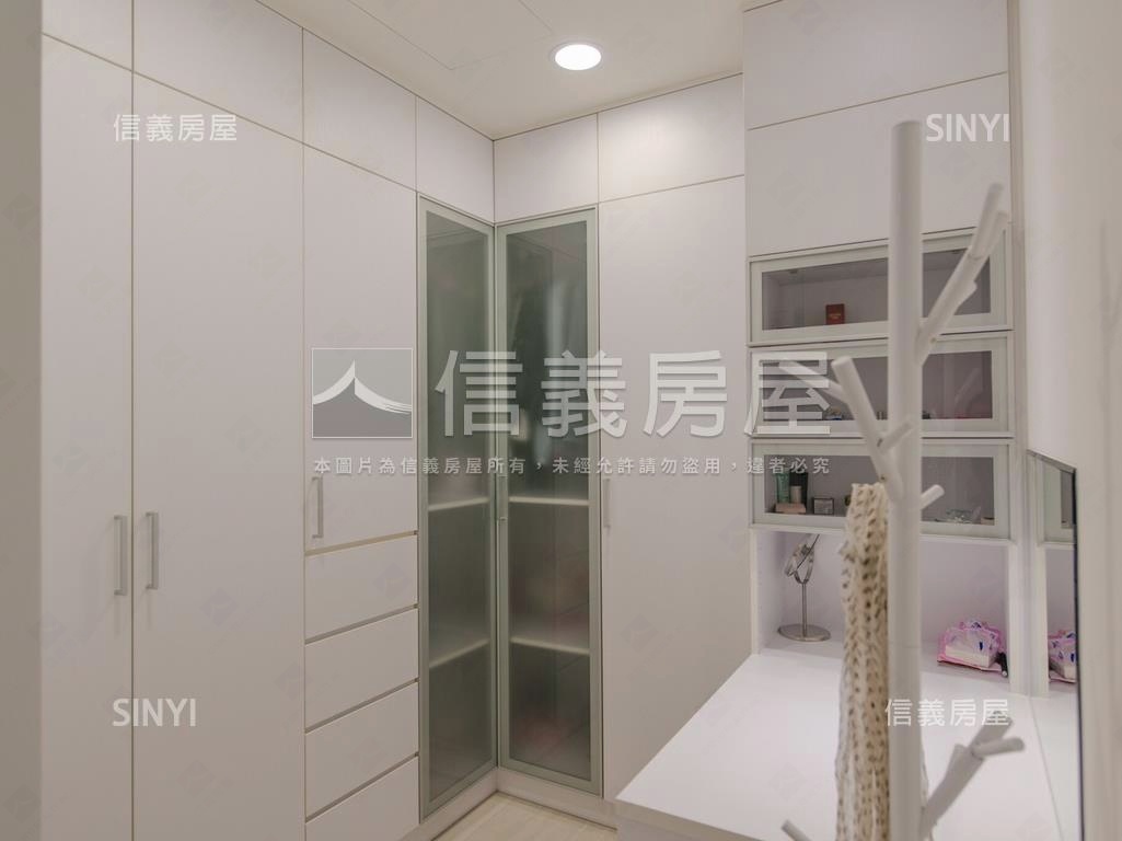 青埔宜誠國璞３房景觀宅房屋室內格局與周邊環境
