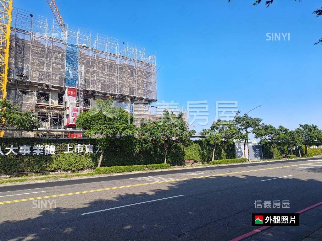 東區艾美新時代兩房平車房屋室內格局與周邊環境