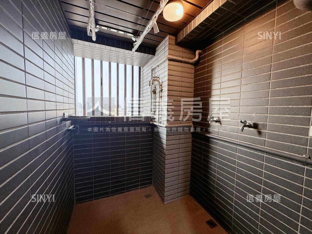 新接！全新皇普２房平車房屋室內格局與周邊環境