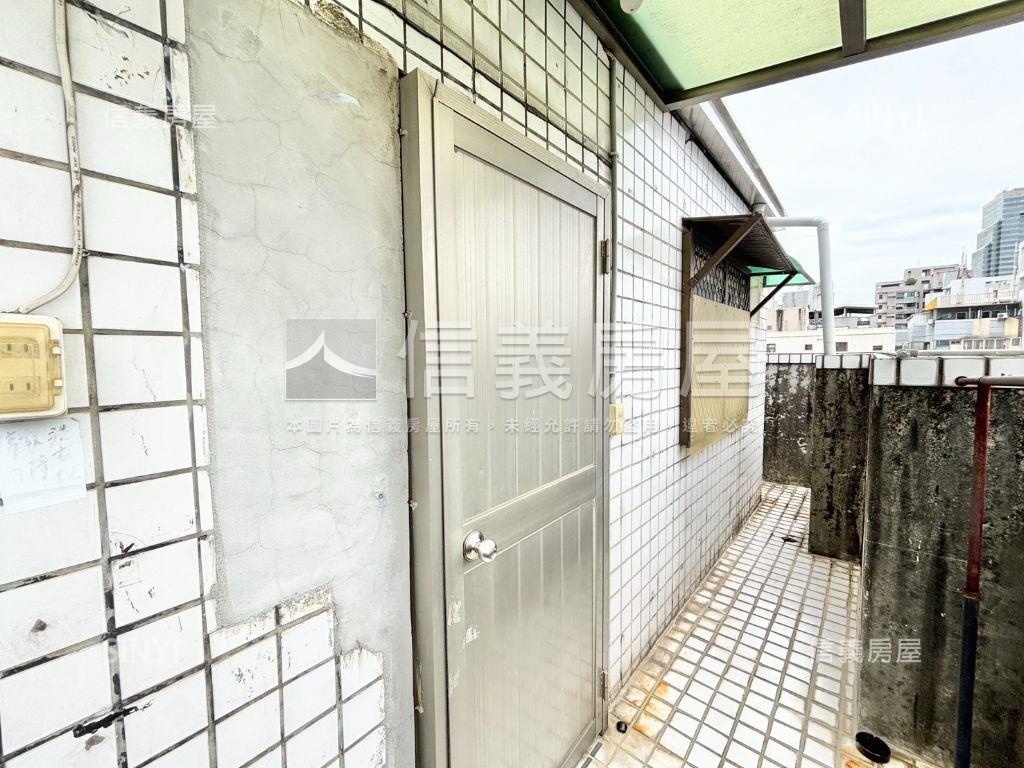 全聯公園低總價華廈附車位房屋室內格局與周邊環境