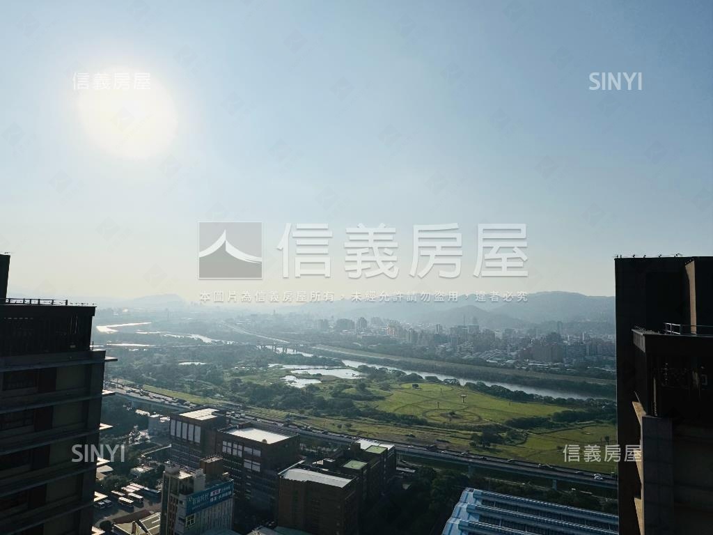 皇翔ｐａｒｋ珍藏商辦房屋室內格局與周邊環境