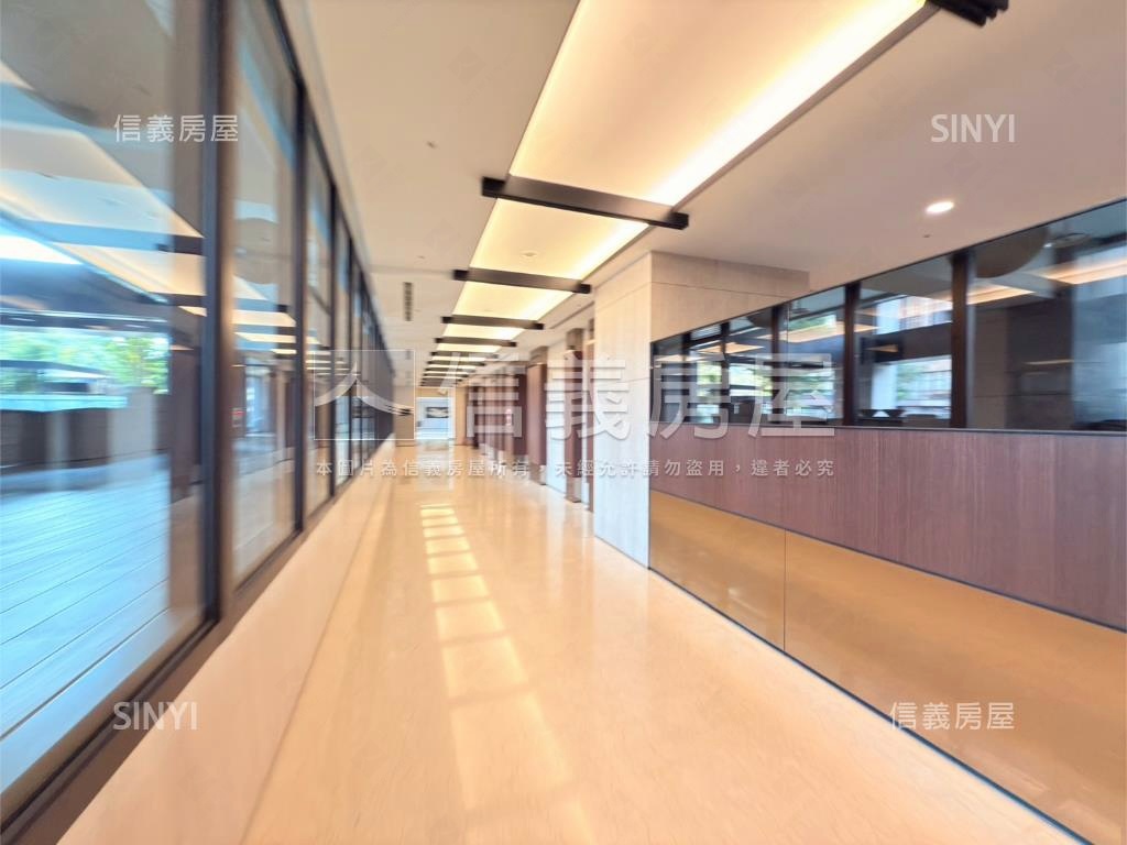 皇翔ｐａｒｋ珍藏商辦房屋室內格局與周邊環境