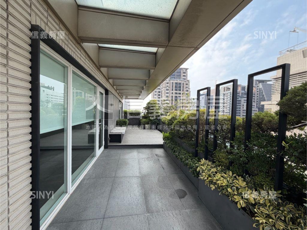 寶輝花廣面歌劇院帝王戶房屋室內格局與周邊環境