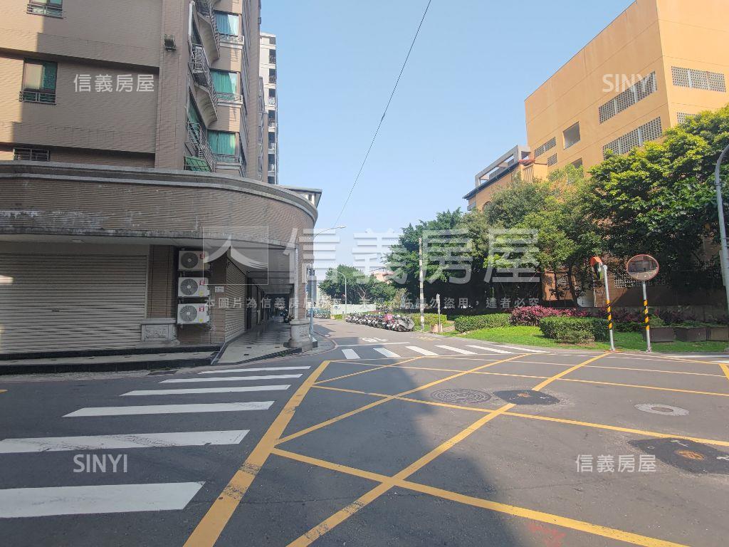 重劃區鄰蘆洲國中店面房屋室內格局與周邊環境