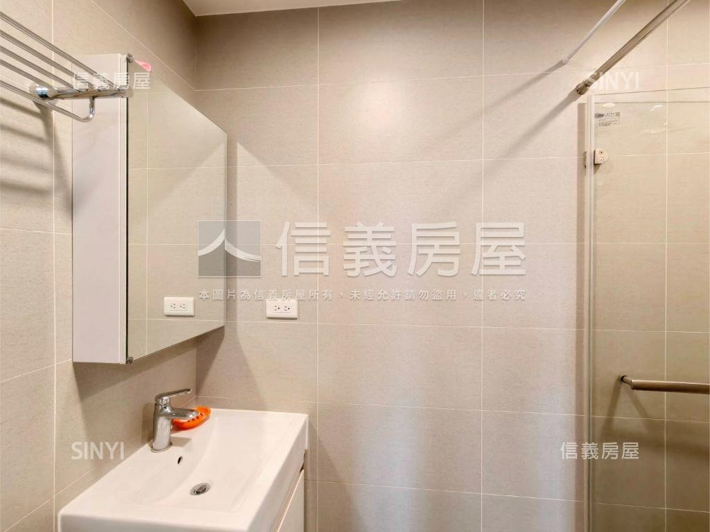 【ＶＲ】仁愛柏麗三房車位房屋室內格局與周邊環境