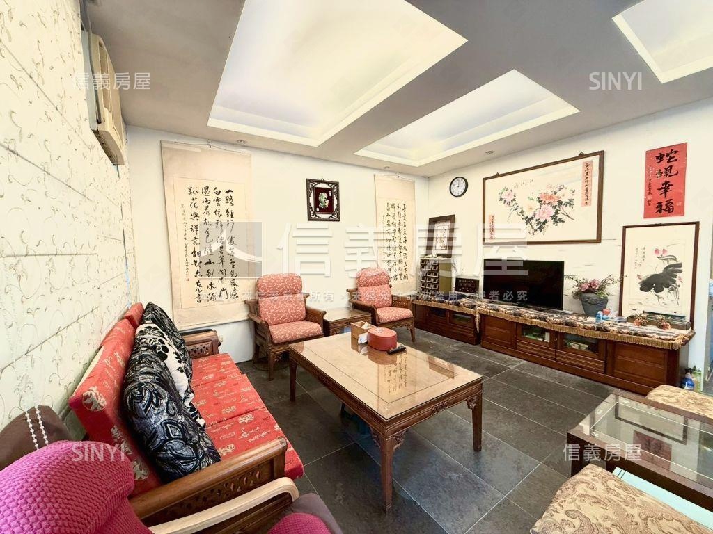 近中醫商圈庭院透天房屋室內格局與周邊環境