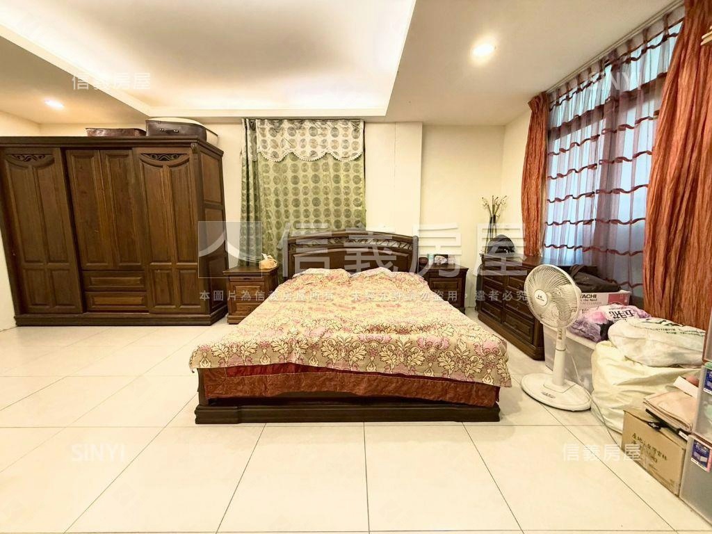 近中醫商圈庭院透天房屋室內格局與周邊環境