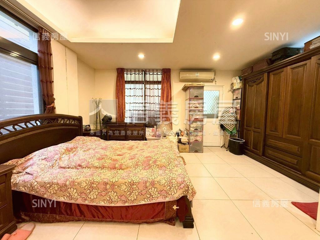 近中醫商圈庭院透天房屋室內格局與周邊環境