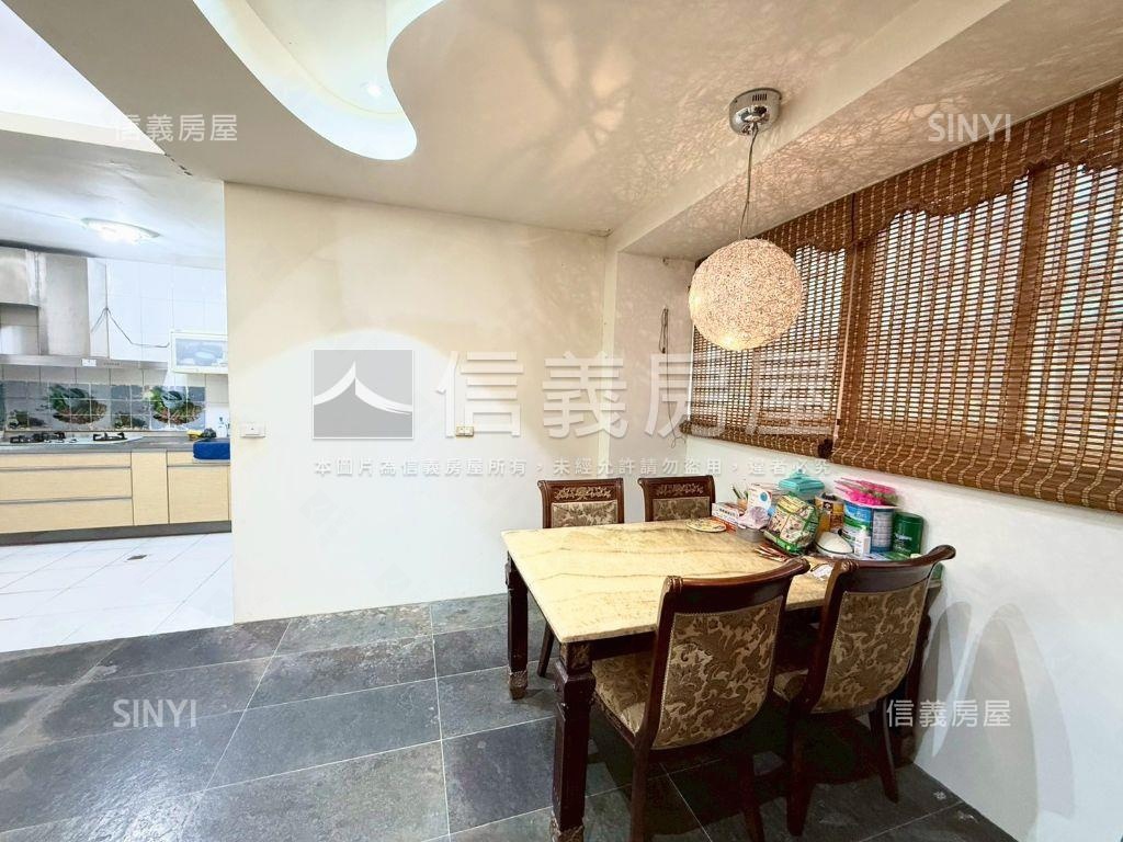 近中醫商圈庭院透天房屋室內格局與周邊環境