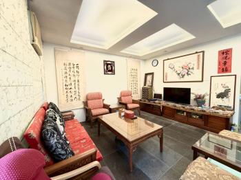 近中醫商圈庭院透天