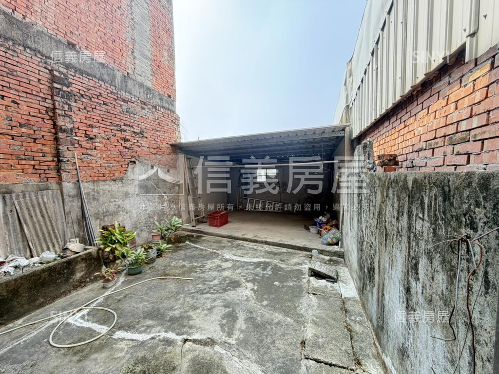 吃市方便停車大地坪店面房屋室內格局與周邊環境