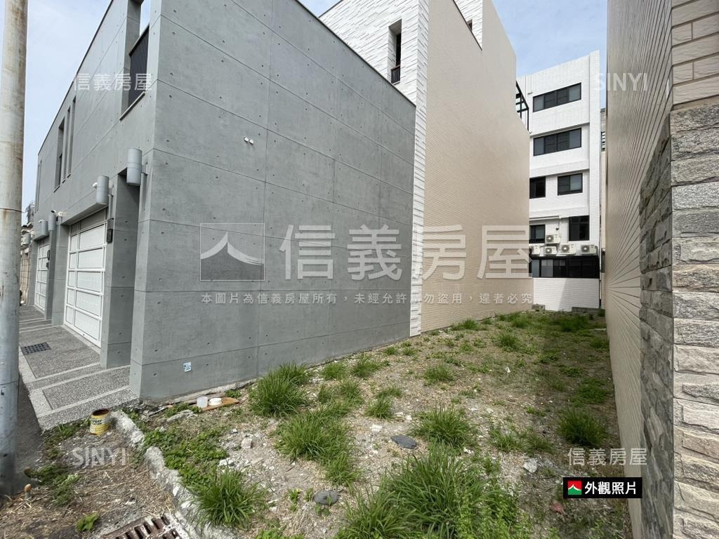 億載國小小資朝南土地房屋室內格局與周邊環境