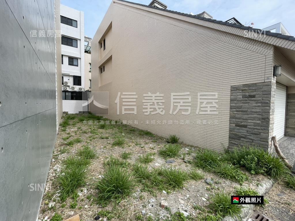 億載國小小資朝南土地房屋室內格局與周邊環境