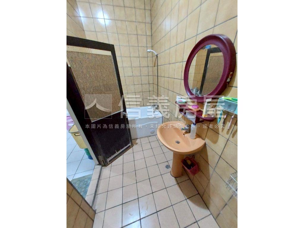 光華溫馨大地坪透天房屋室內格局與周邊環境