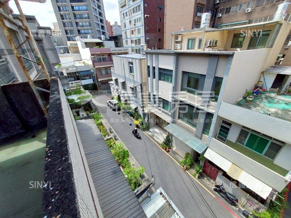 光華溫馨大地坪透天房屋室內格局與周邊環境