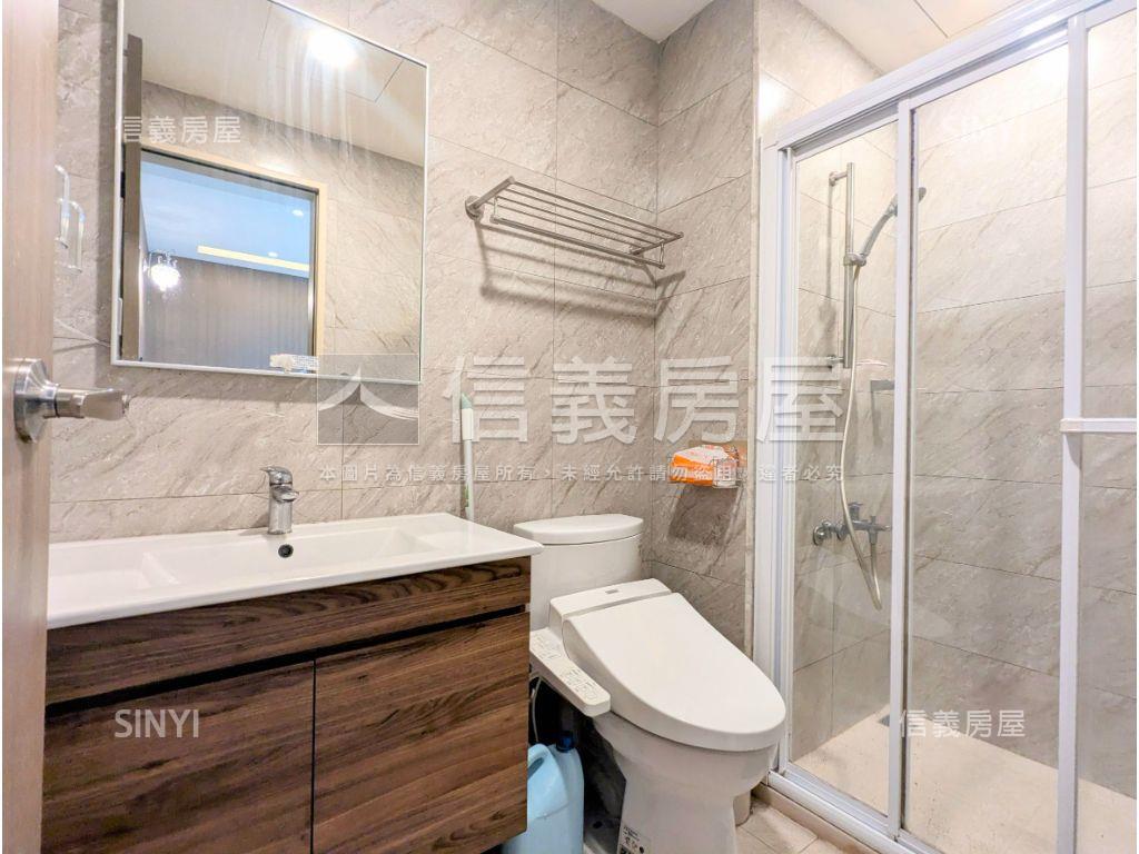 耘萃典雅２房房屋室內格局與周邊環境