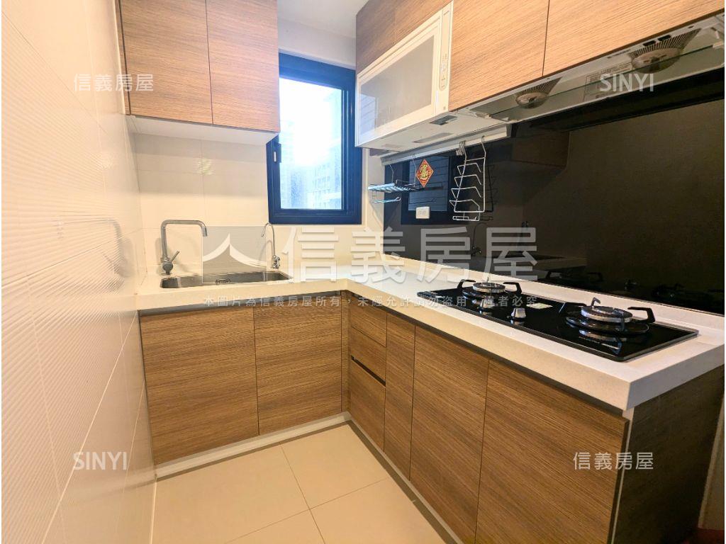 耘萃典雅２房房屋室內格局與周邊環境