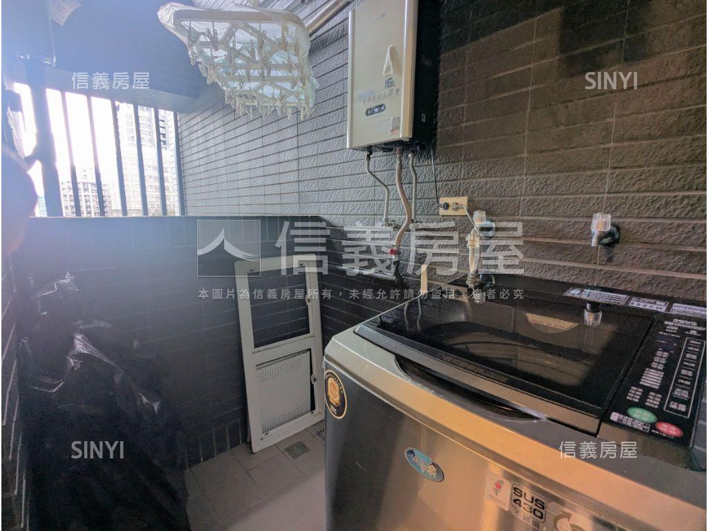 耘萃典雅２房房屋室內格局與周邊環境