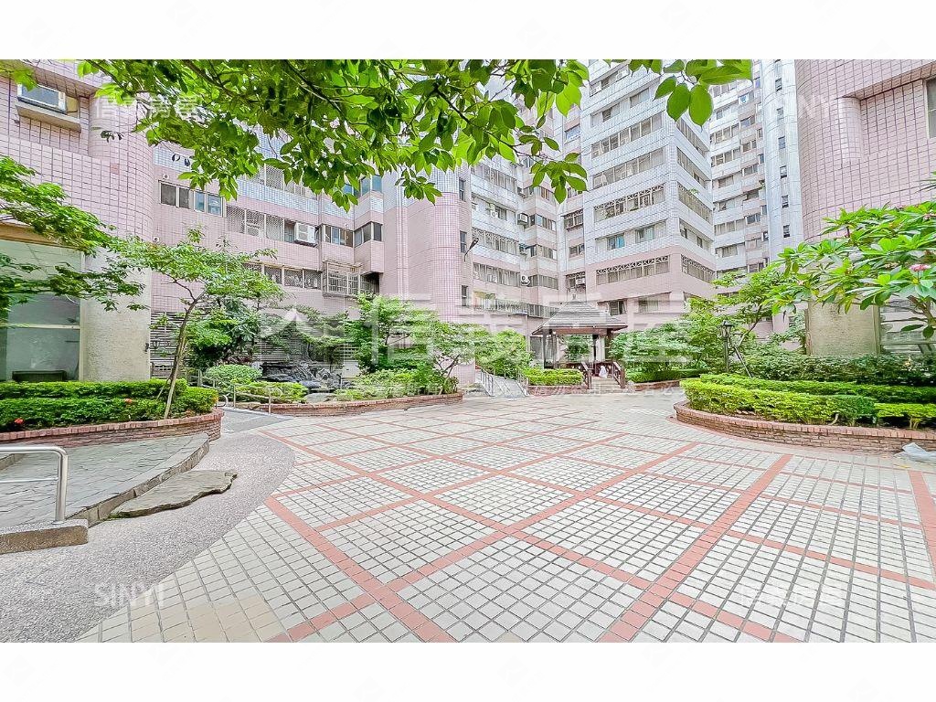 新婚首購三房平車房屋室內格局與周邊環境