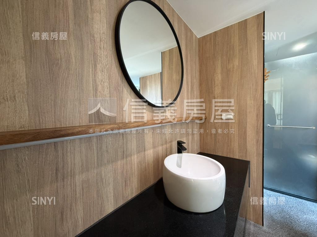 夏都朝東原木美裝潢戶房屋室內格局與周邊環境