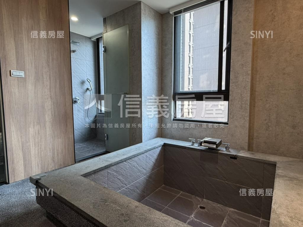 夏都朝東原木美裝潢戶房屋室內格局與周邊環境