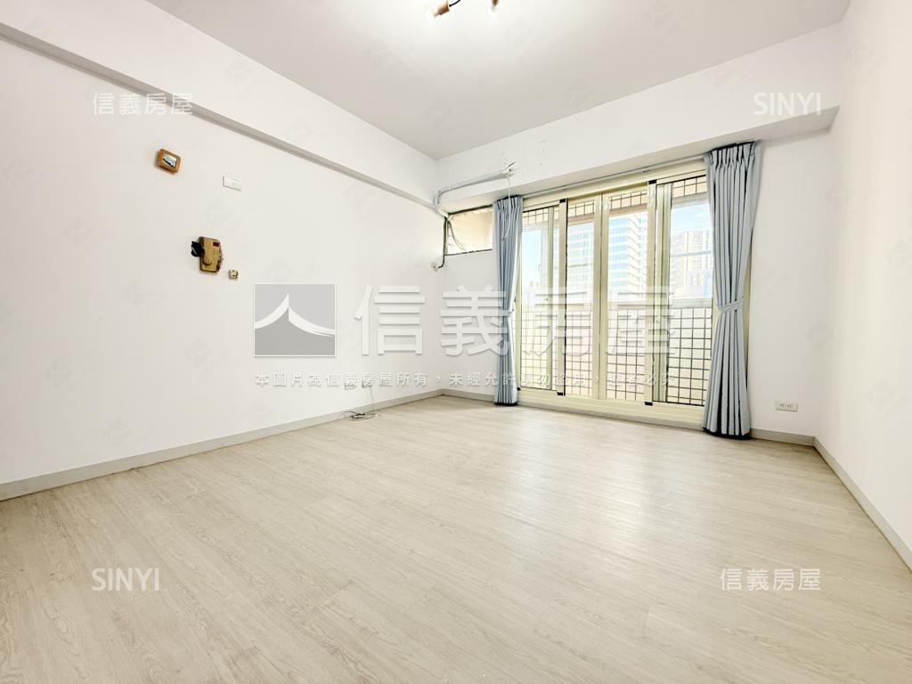 紫金城２房２衛浴房屋室內格局與周邊環境