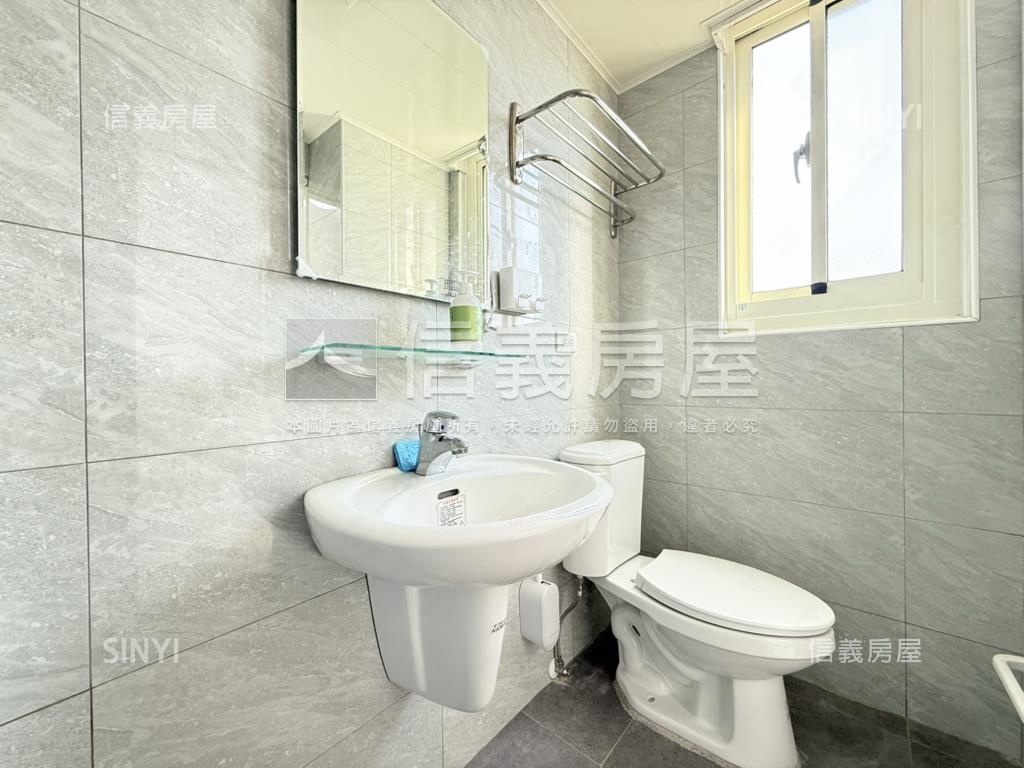 紫金城２房２衛浴房屋室內格局與周邊環境