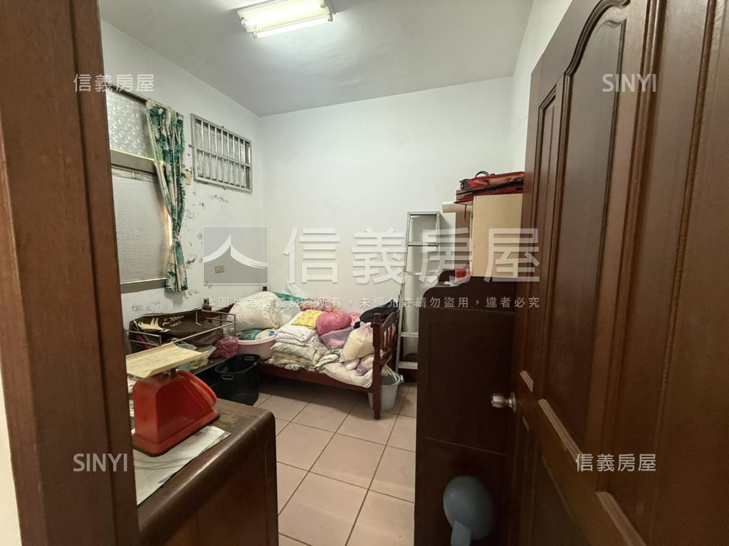 高翠邊間明亮採光透天房屋室內格局與周邊環境