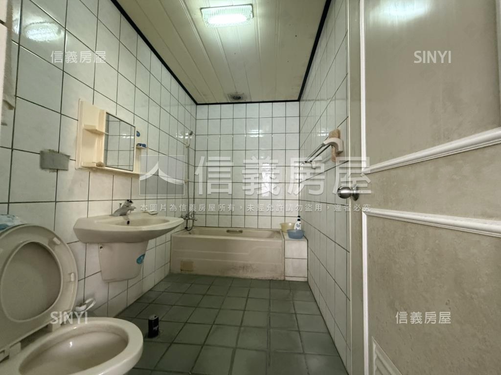 高翠邊間明亮採光透天房屋室內格局與周邊環境