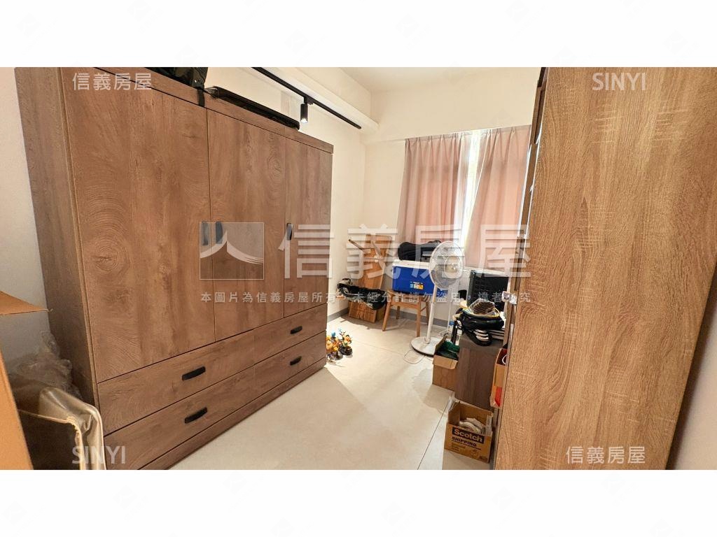 松德路面虎林公園綠意二樓房屋室內格局與周邊環境