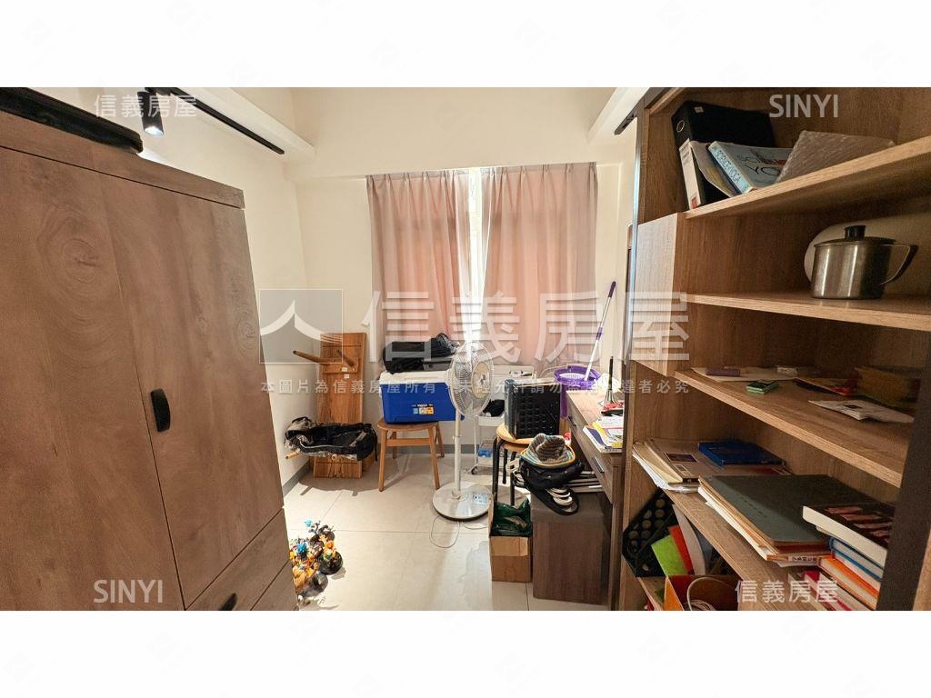 松德路面虎林公園綠意二樓房屋室內格局與周邊環境