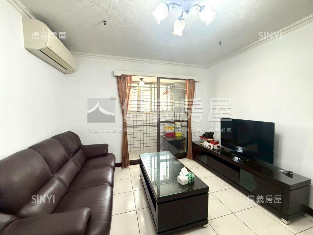 稀有近捷運電梯邊間兩房房屋室內格局與周邊環境