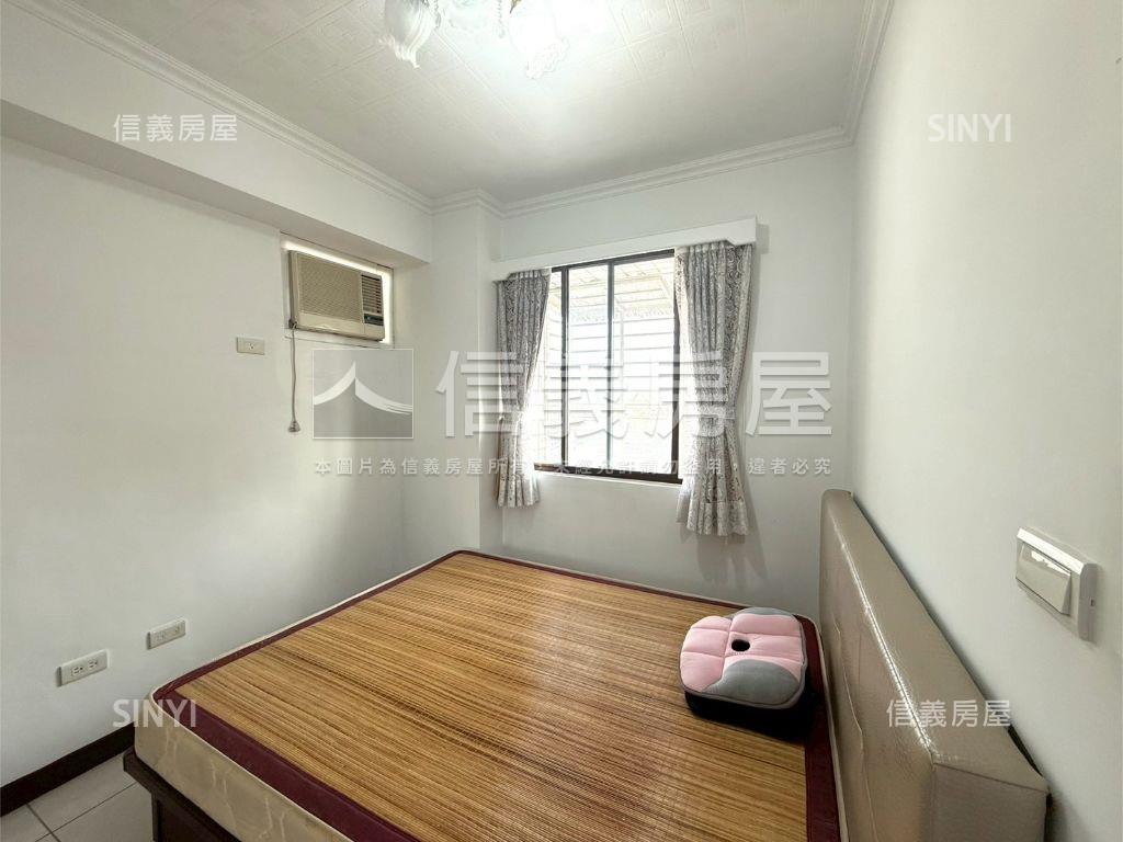 稀有近捷運電梯邊間兩房房屋室內格局與周邊環境