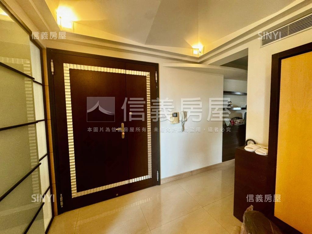 雲門大戶（本案２門牌）房屋室內格局與周邊環境