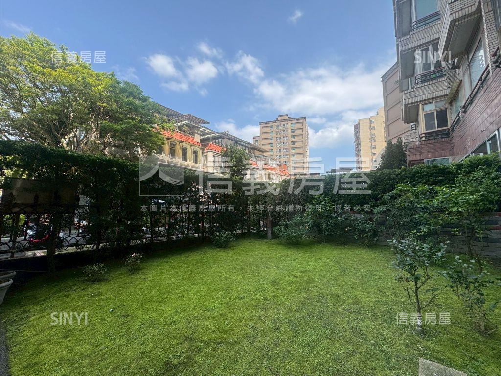 藍天綠地湖中天一樓房屋室內格局與周邊環境
