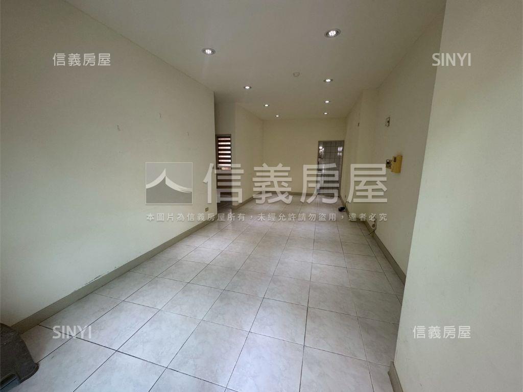 藍天綠地湖中天一樓房屋室內格局與周邊環境