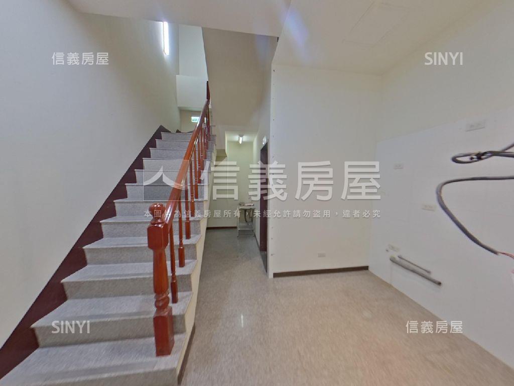 濟弘優質黃金店面房屋室內格局與周邊環境