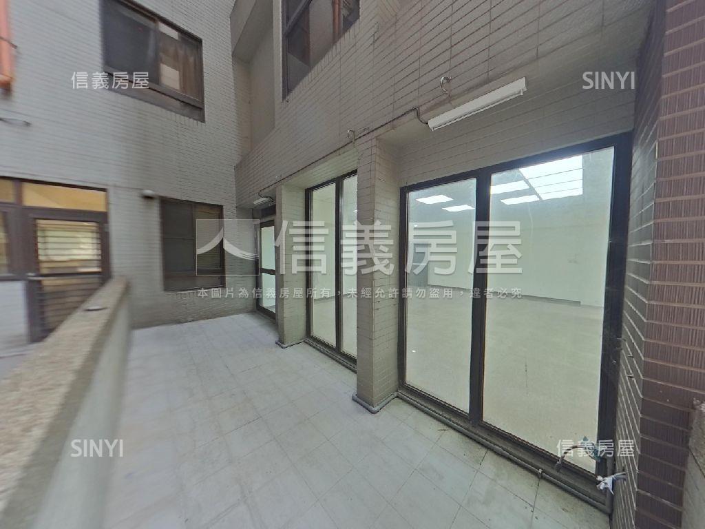 濟弘優質黃金店面房屋室內格局與周邊環境