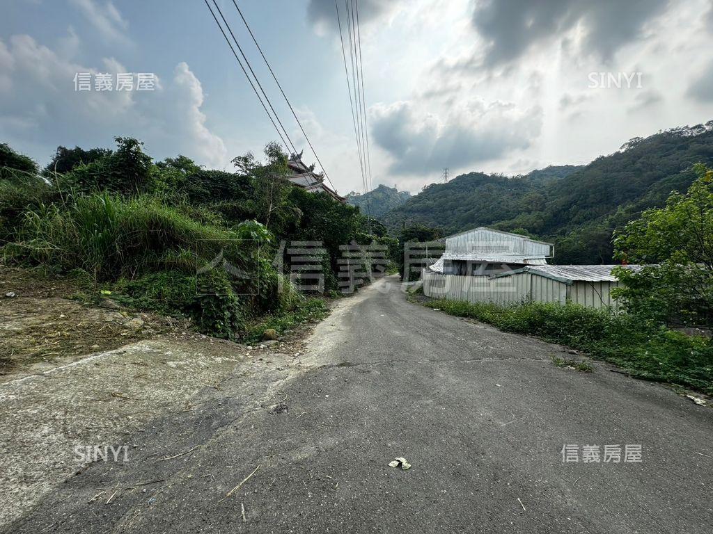 台中太平臨路角地房屋室內格局與周邊環境