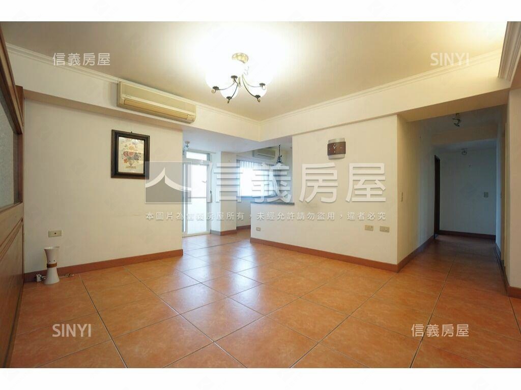 長春大廈。電梯管理四房房屋室內格局與周邊環境