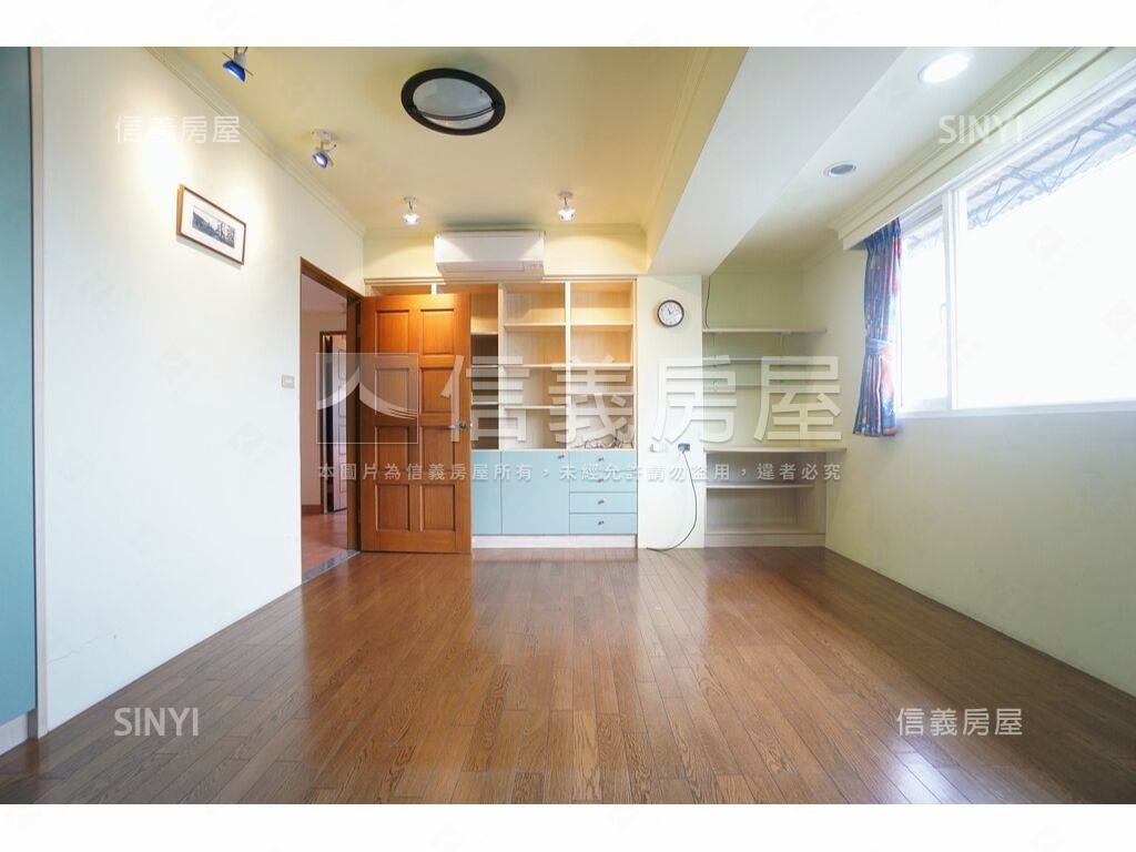 長春大廈。電梯管理四房房屋室內格局與周邊環境