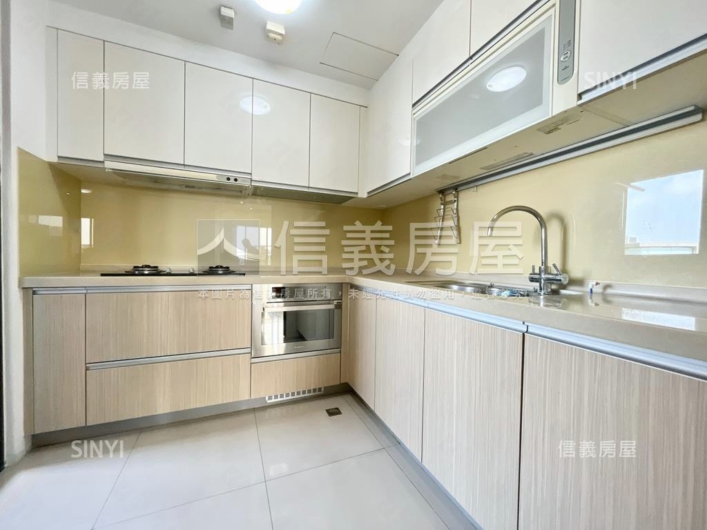 國聚之丘朝南高樓３房平車房屋室內格局與周邊環境