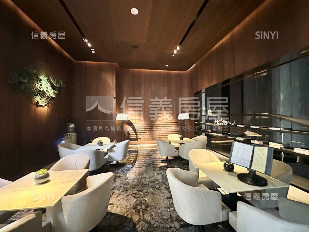 國聚之丘朝南高樓３房平車房屋室內格局與周邊環境