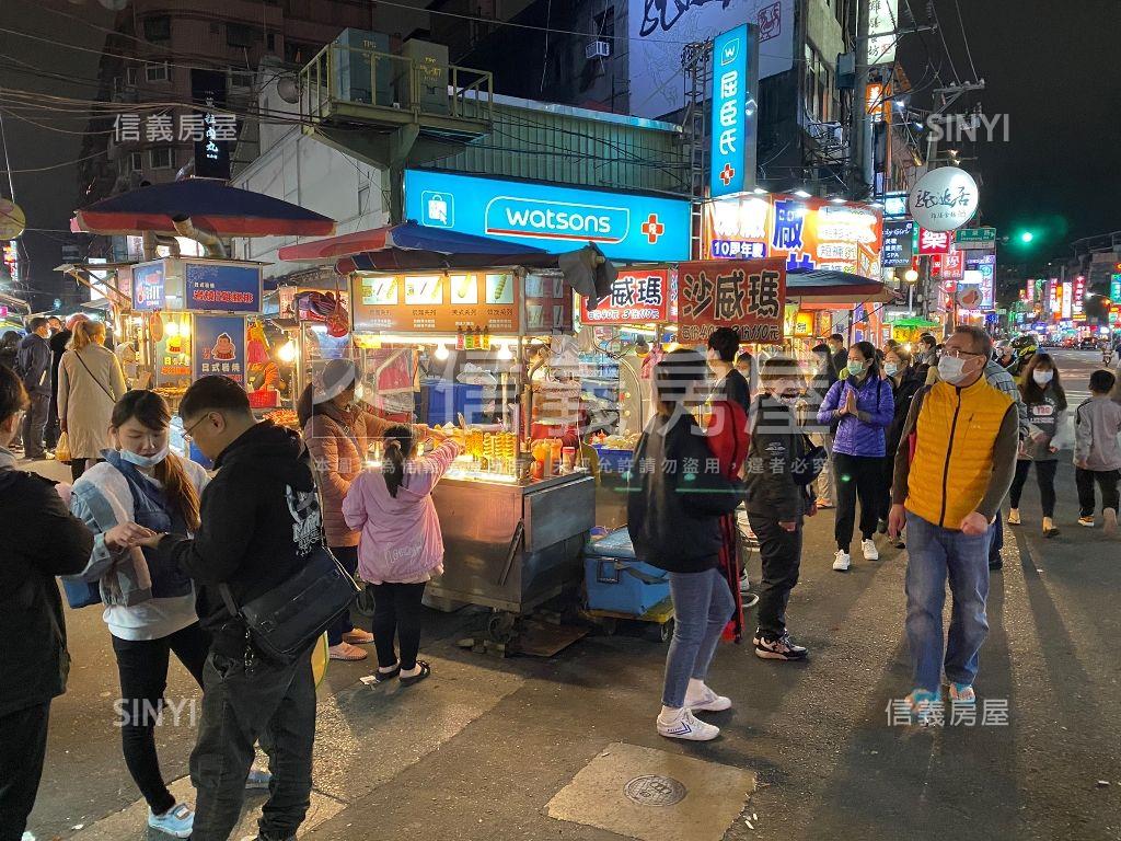 低總價近捷運店面一樓房屋室內格局與周邊環境
