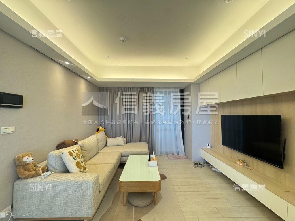 摩登向上路２房平車房屋室內格局與周邊環境